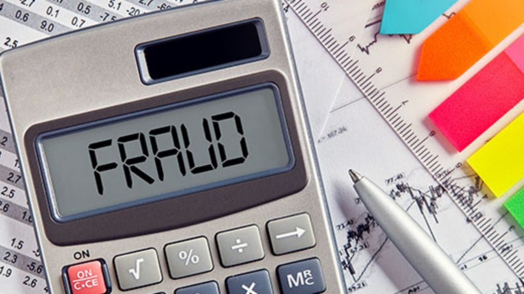Evaluar los riesgos de fraude
