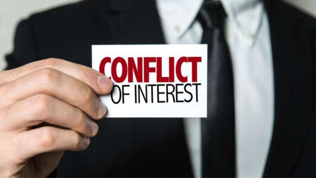 Conflictos de intereses