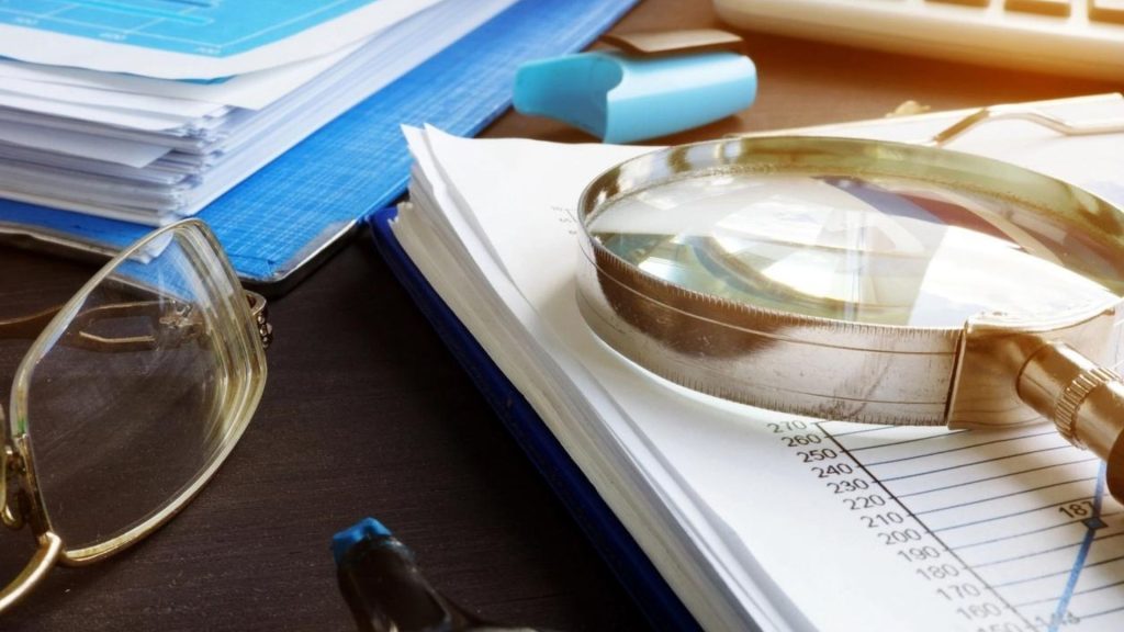 Suspicious Activity Report Decision-Making Process