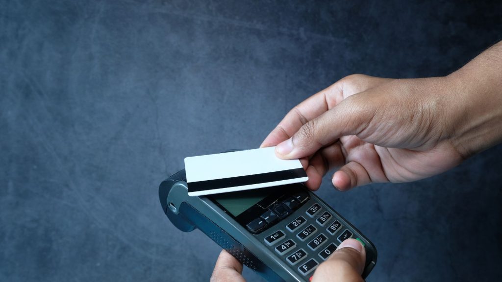 Transacciones financieras