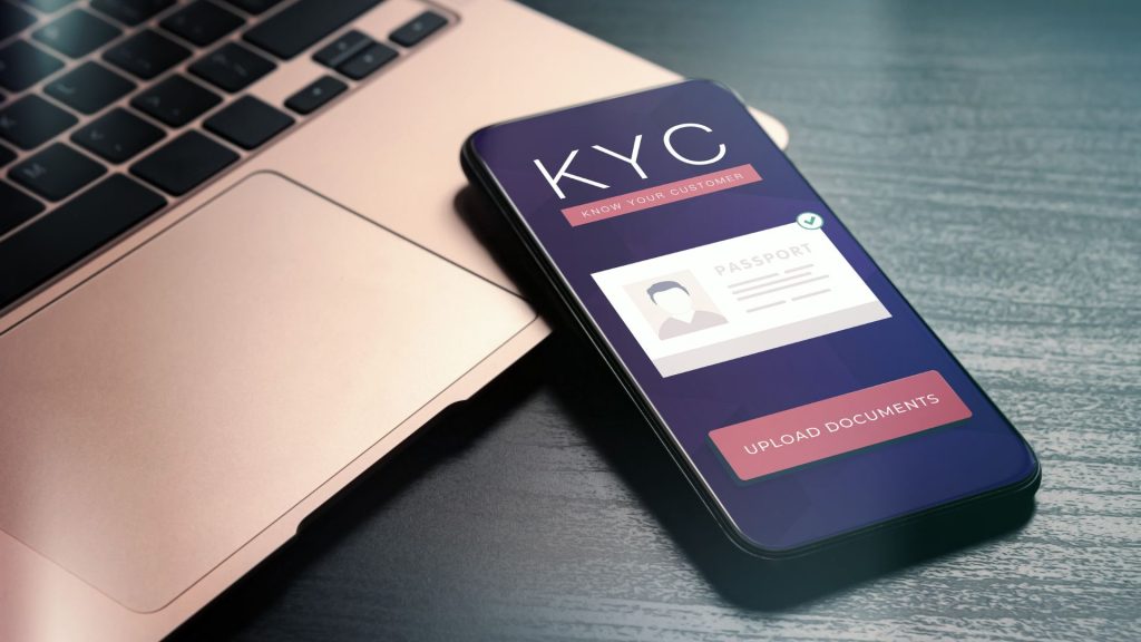 Requisitos AML/KYC para empresas de criptomonedas