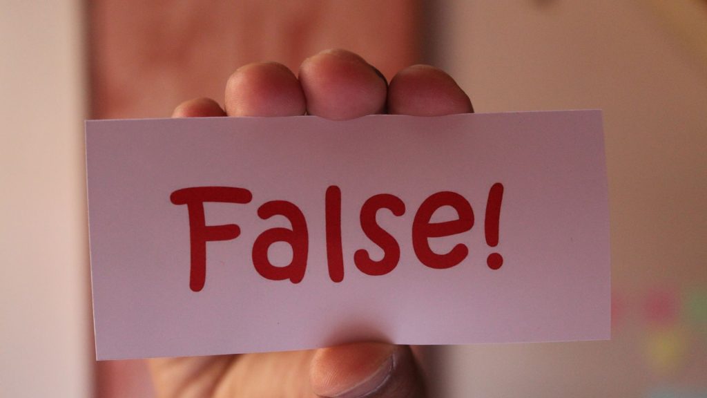 Minimización de los falsos positivos de cumplimiento