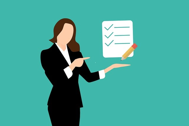 An image showing a checklist with the characteristics of a good report, including accuracy, clarity, objectivity, completeness, and conciseness.